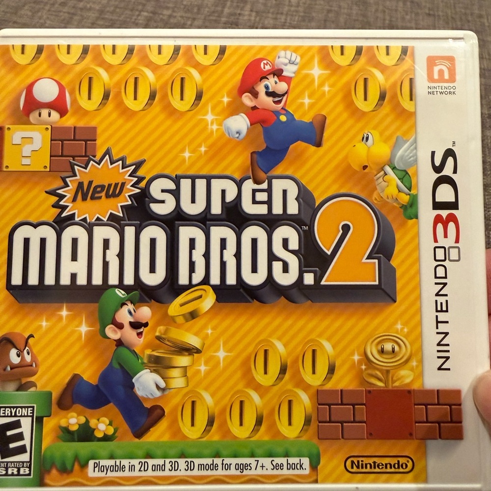 Nintendo New Super Mario Bros. 2 for 3DS - Yellow and Multicolor
